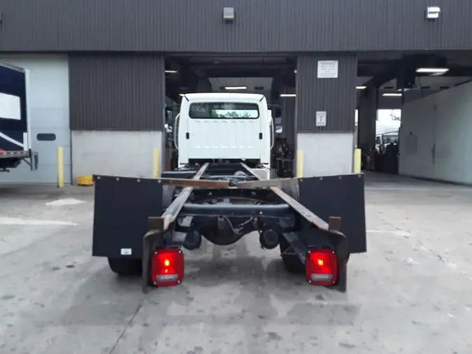 2020 FREIGHTLINER/MERCEDES M2 1065721224aefcc1e0702f123e262a5431f