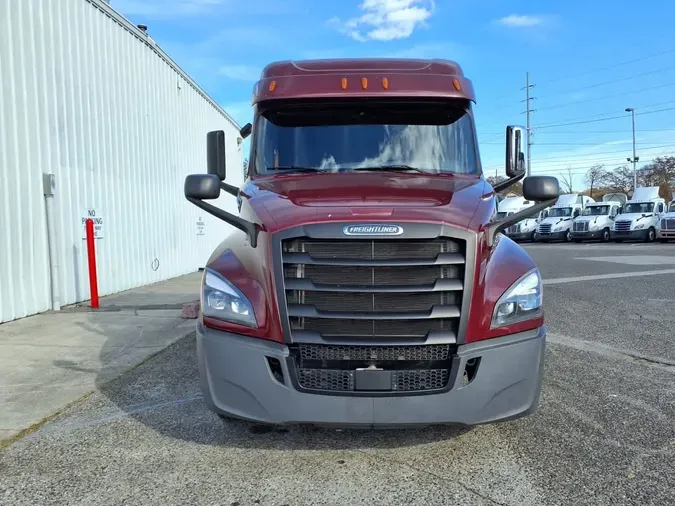 2020 FREIGHTLINER/MERCEDES NEW CASCADIA PX12664