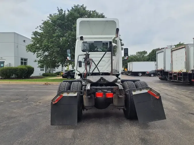 2021 NAVISTAR INTERNATIONAL LT625 DAYCAB S/A