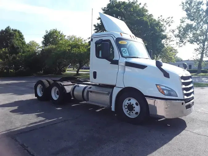 2019 FREIGHTLINER/MERCEDES NEW CASCADIA PX12664572cfb187d67b1ac8862ff9b6f759f07