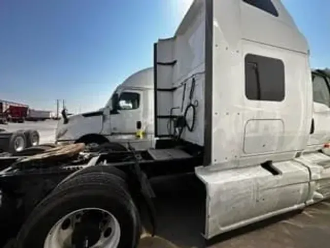 2019 NAVISTAR INTERNATIONAL LT625 SLPR CAB