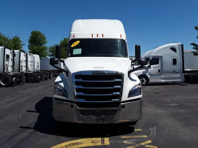 2019 FREIGHTLINER/MERCEDES NEW CASCADIA PX12664