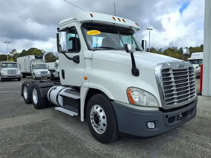 2018 FREIGHTLINER/MERCEDES CASCADIA 125
