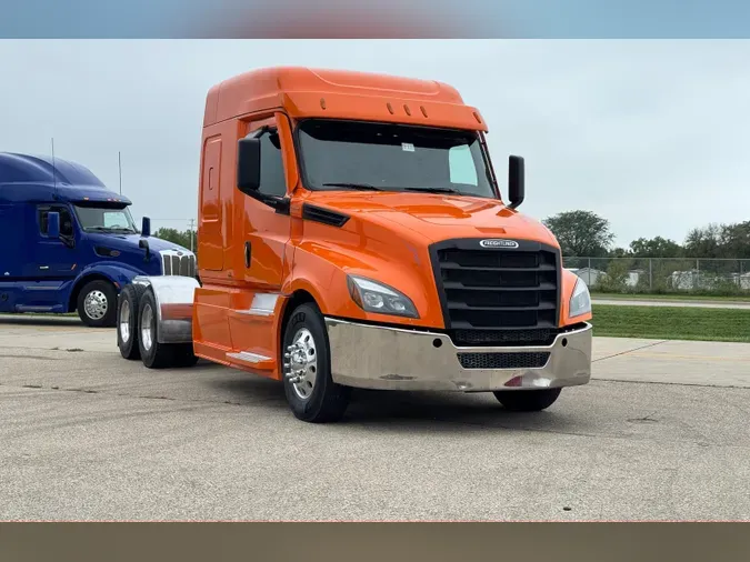 2022 FREIGHTLINER Cascadia 12657328f89ff4e2f3fc5a8f6d5cc2b4a10
