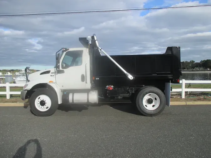 2019 INTERNATIONAL MV-607