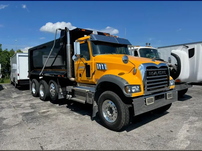 2021 Mack Granite573735e499639267db9bef3b41e839b6