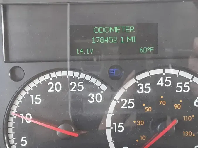 2019 FREIGHTLINER M2 106