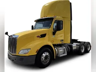 2021 Peterbilt 579