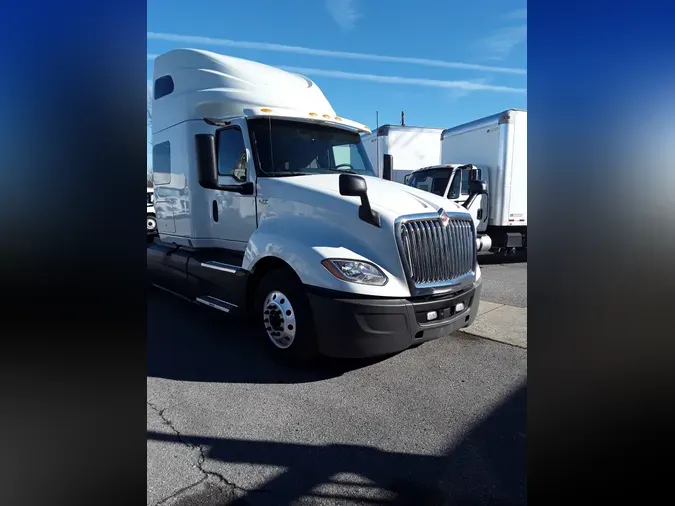 2020 NAVISTAR INTERNATIONAL LT625 SLPR CAB