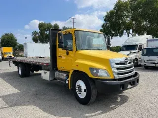 2018 HINO TRUCK 338