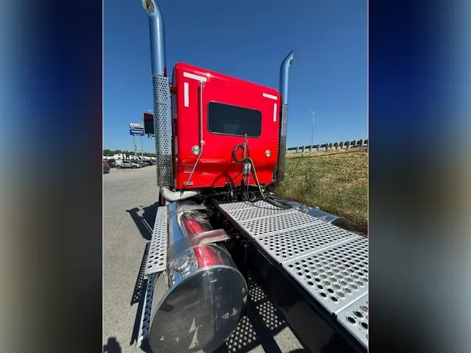 2018 KENWORTH W900