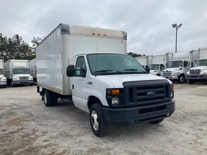 2017 FORD MOTOR COMPANY E350