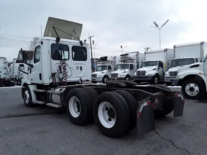 2019 FREIGHTLINER/MERCEDES NEW CASCADIA PX12664574a6de6f858737c2fbdda77f48ee1e2
