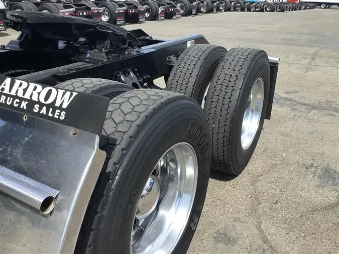 2022 KENWORTH T680