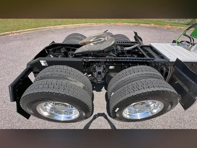 2021 Peterbilt 389
