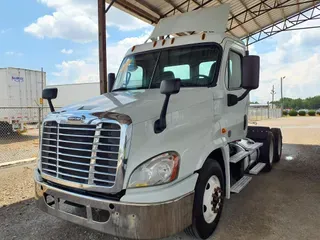 2017 FREIGHTLINER/MERCEDES CASCADIA 125