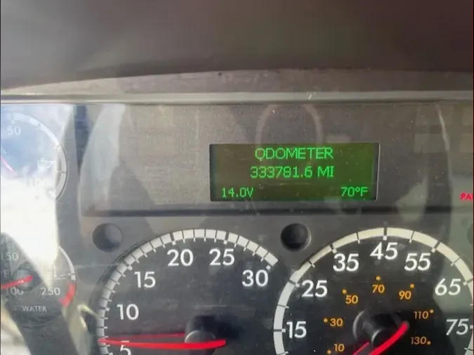 2017 FREIGHTLINER/MERCEDES M2 106