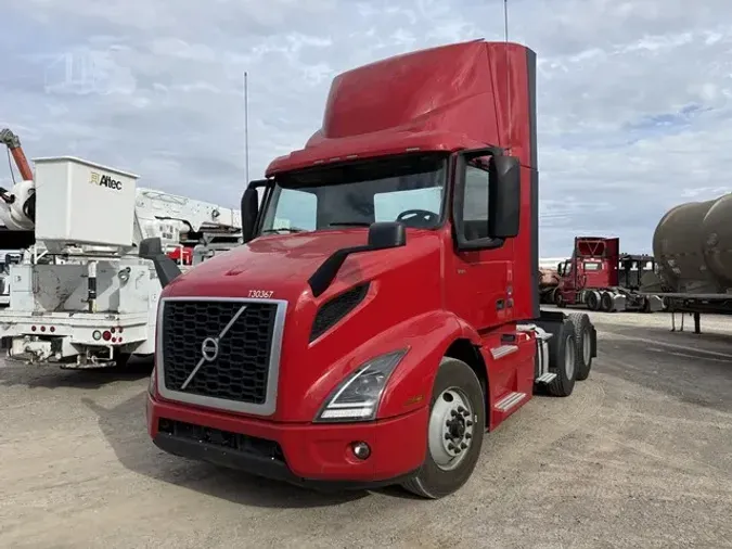 2021 VOLVO VNR64T30057551b432ec8fc545eab3e882a8c2ac8