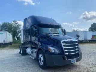 2019 FREIGHTLINER T12664ST
