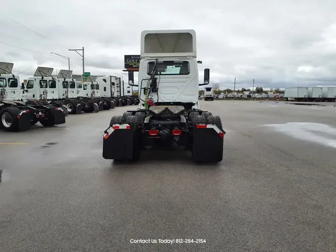 2019 NAVISTAR INTERNATIONAL LT625 DAYCAB T/A