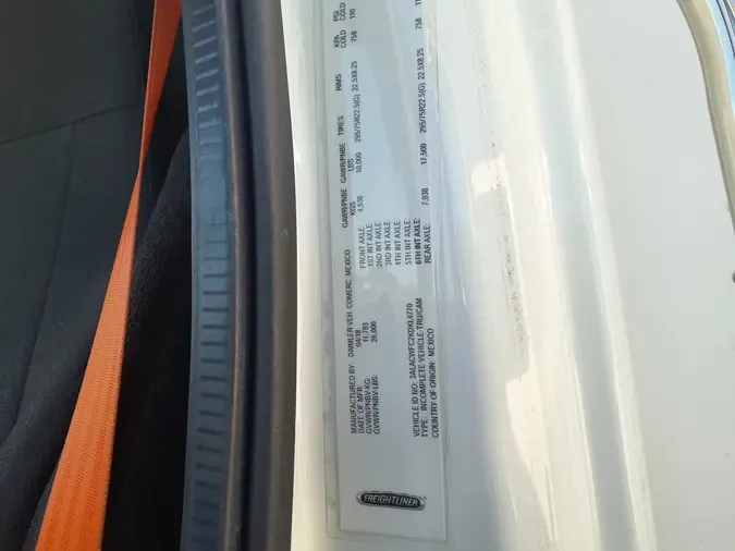 2019 FREIGHTLINER/MERCEDES M2 106
