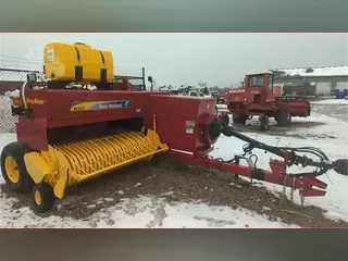 2019 NEW HOLLAND BC5070 HAYLINER