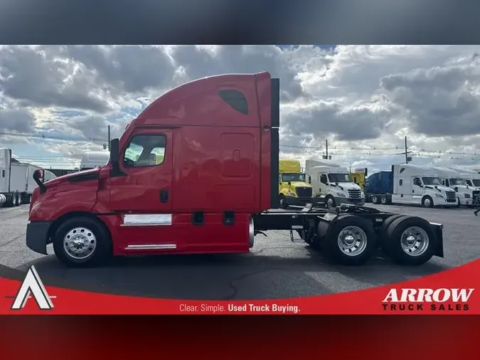 2022 FREIGHTLINER CA126