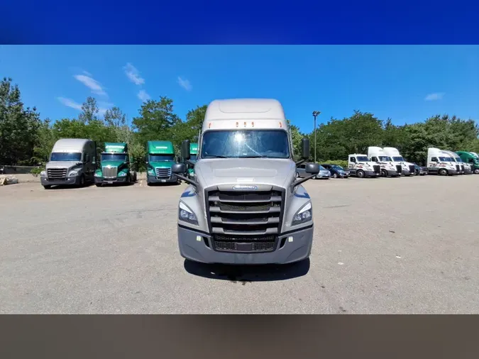 2023 Freightliner Cascadia 12657625a35305f81865bf3b54d760b2888
