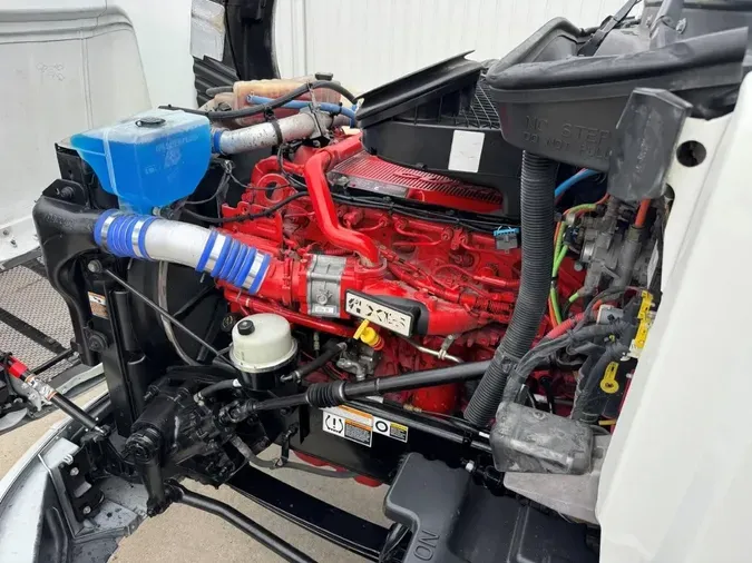 2022 Peterbilt 579576351fe93b6b32c928d55a8d6db5b0a