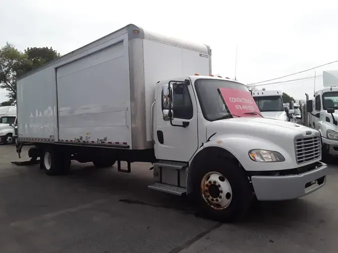 2018 FREIGHTLINER M2 106