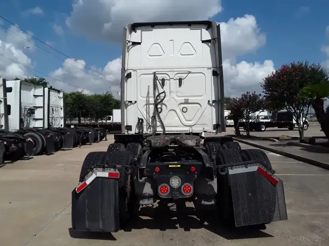 2018 FREIGHTLINER CASCADIA 125