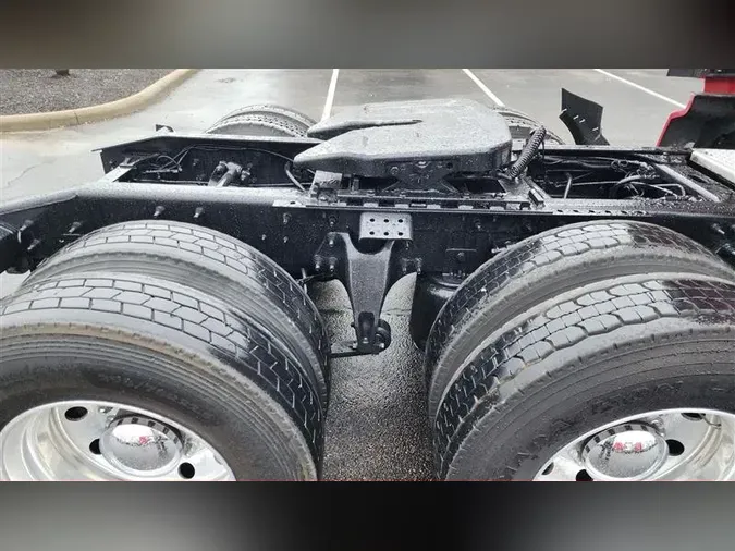 2023 INTERNATIONAL LT