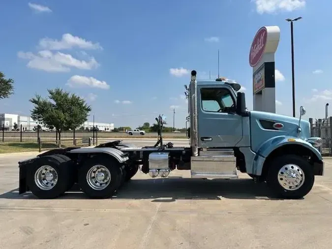 2022 Peterbilt 567