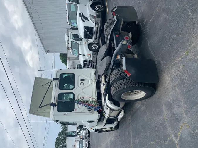 2019 FREIGHTLINER/MERCEDES CASCADIA 125