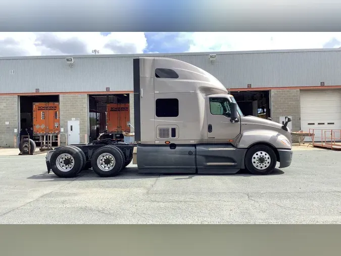 2022 International LT577a3b3a54c3fe6d682b956c617fac1a