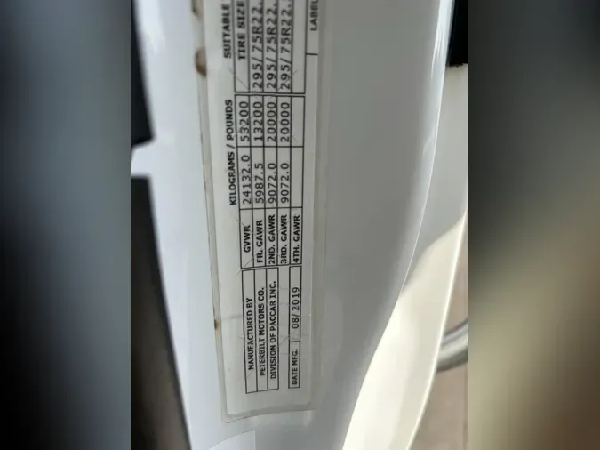 2020 Peterbilt 567
