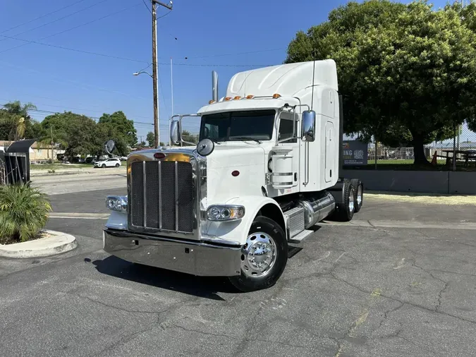 2016 Peterbilt 389
