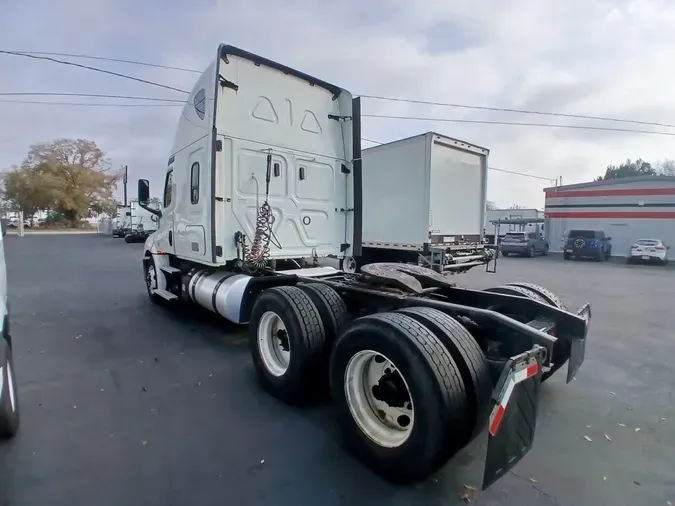 2020 FREIGHTLINER/MERCEDES NEW CASCADIA PX12664