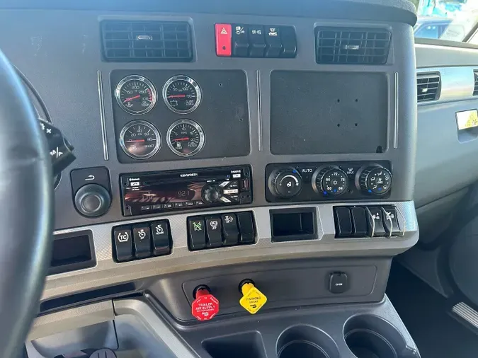 2020 Kenworth T680