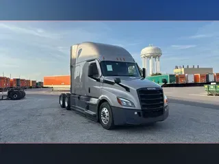 2022 Freightliner Cascadia 126