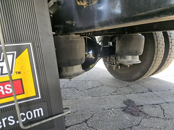 2020 Freightliner Business Class M2 106