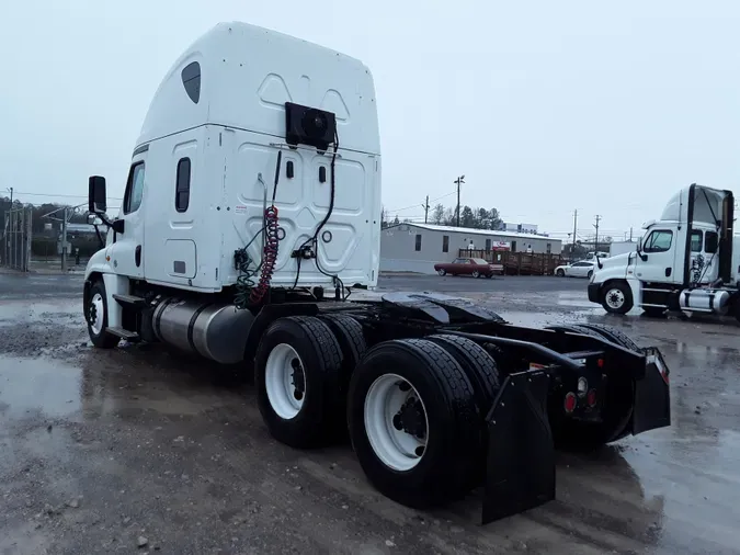 2020 FREIGHTLINER/MERCEDES CASCADIA 125