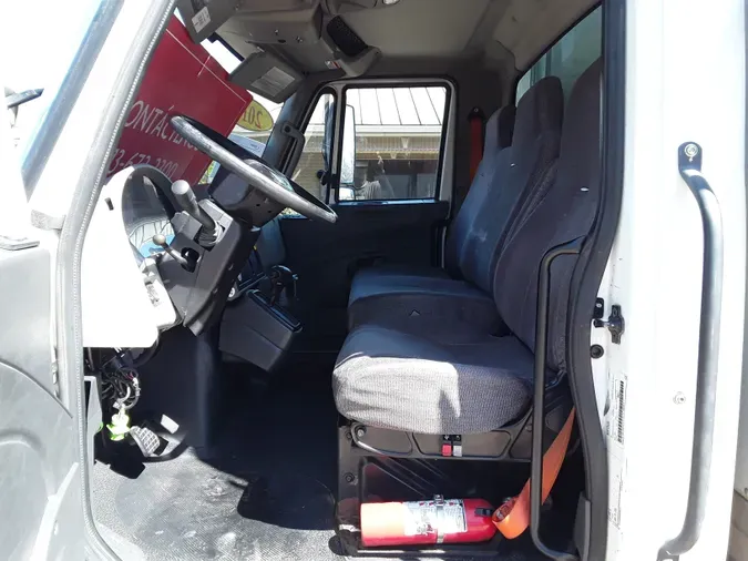 2016 NAVISTAR INTERNATIONAL 4300