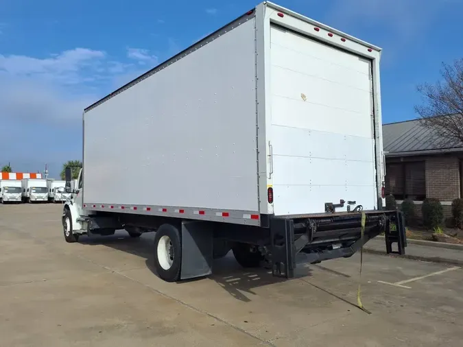 2018 FREIGHTLINER/MERCEDES M2 106
