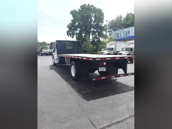 2017 FREIGHTLINER/MERCEDES M2 106