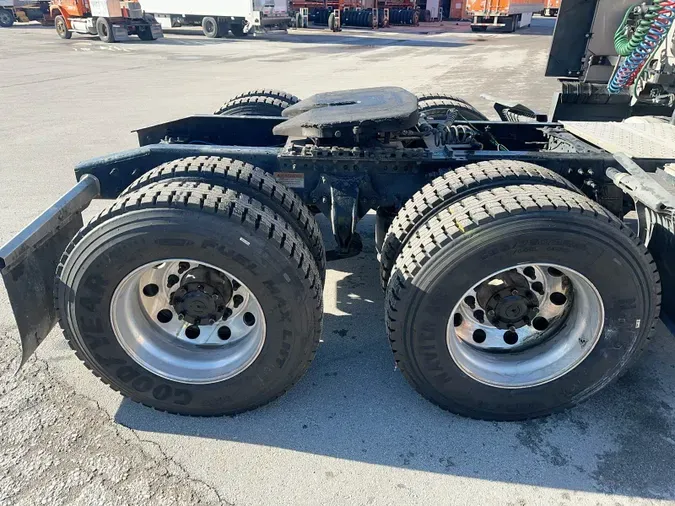 2023 Freightliner Cascadia