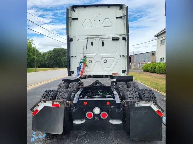 2019 FREIGHTLINER/MERCEDES CASCADIA 125