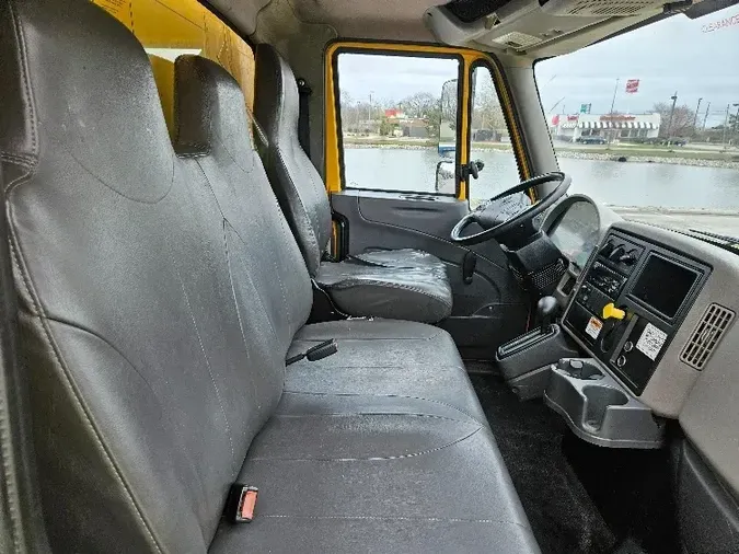 2018 International 4300