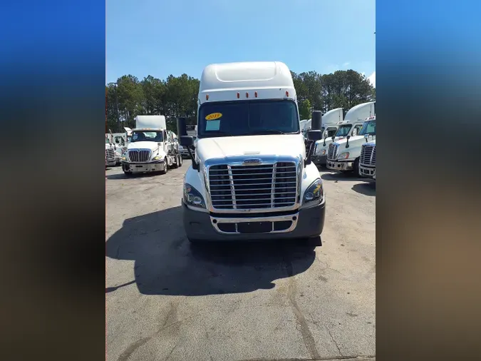 2019 FREIGHTLINER/MERCEDES CASCADIA 125