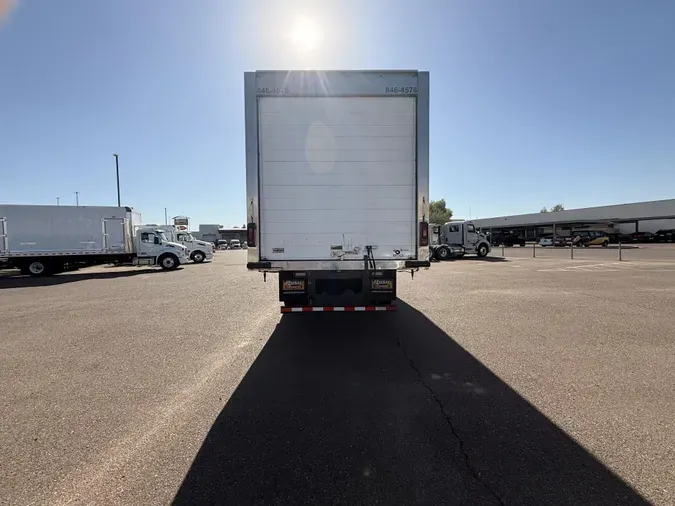 2020 Peterbilt 337
